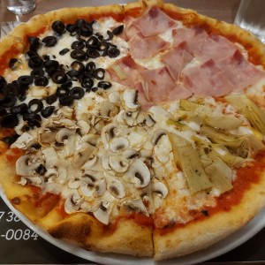 Pizza 4 Estaciones