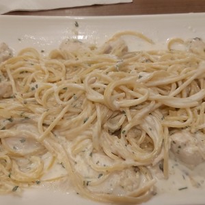 Alfredo con pollo