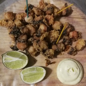 Pulpo frito