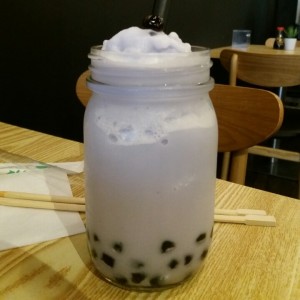 Taro bubble tea