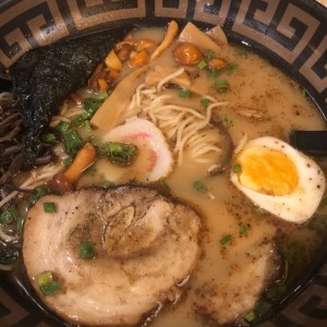 Garlic ramen