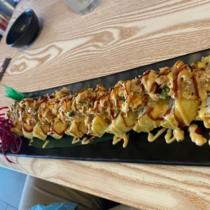Maguro tempura roll