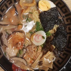 karai tonkotsu