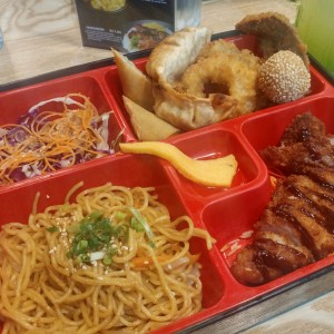 Yakisoba Bento Box