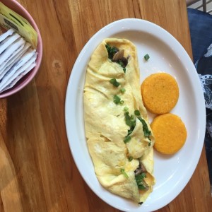omelette de Kale y Cebollas Caramelizadas