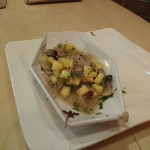 Tres ceviches-notmal, tomate y mango (foto)