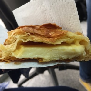 pastelito de queso!