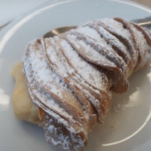 Cola de Langosta con Crema Pastelera