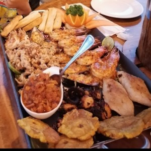 Bandeja de Marisco para 2 personas 