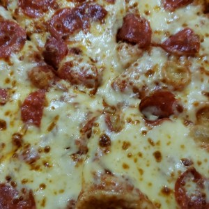 pizza de pepperoni doble queso