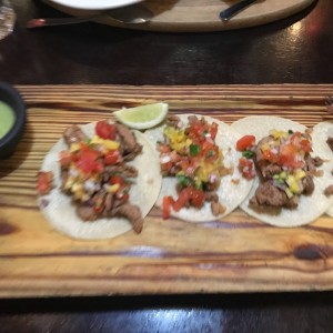 Tacos al pastor