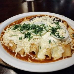 Los Tradicionales - Enchiladas