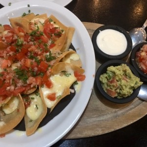 nachos 3 quesos