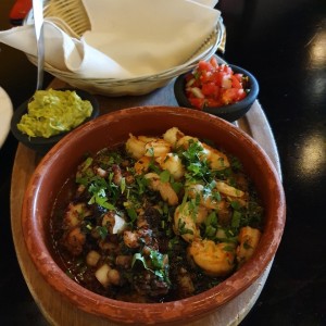 pulpo y langostinos entrada