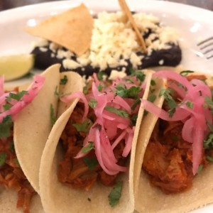 tacos cochinita pibil