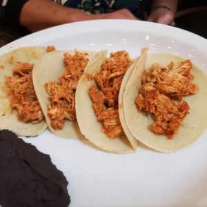 Tacos de Pollo Sencillos 