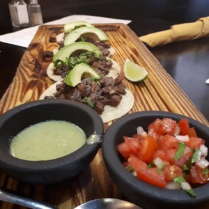 Tacos Arrechera