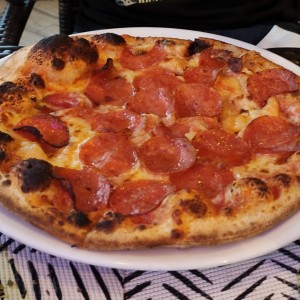 Mini Pizza de pepperoni (8")
