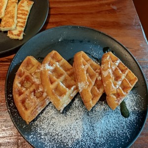 Desayunos - Waffles con miel