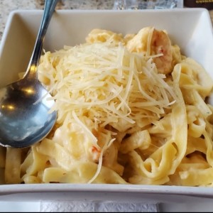 Pastas - Fetuccini con Langostinos