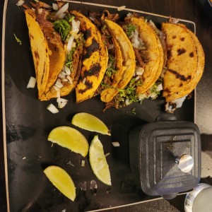 Tacos de birria 