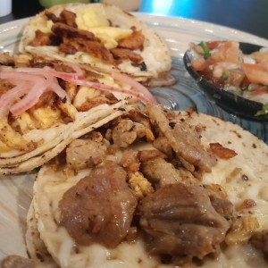 Combos de tacos Al Pastor - Steak - Chorizo - Cochinita Pibil - Pollo - Carnitas