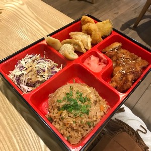 Bento Box Yakimeshi