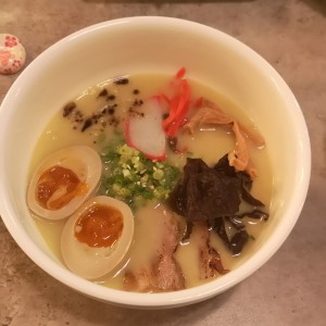 Ramen a base de puerco