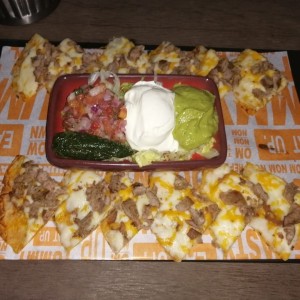 Nachos con Carne. 