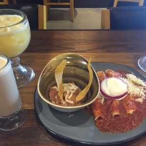 Desayuno - enchiladas