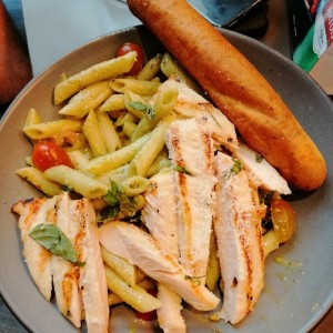 pasta al puesto con pollo