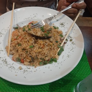 arroz chaufa de mariscos