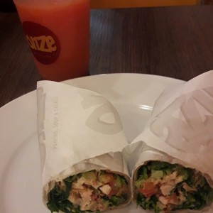 Wrao chicken blt y licuado de papaya!!!