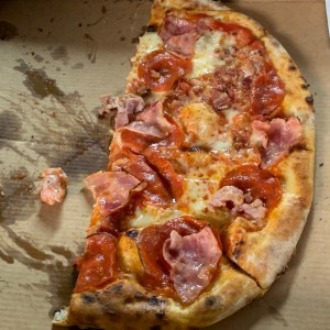 Pizza La Bestia