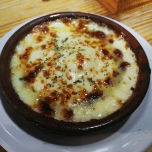 Queso fundido