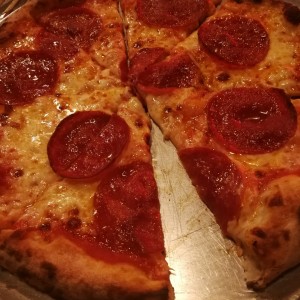 Pizza pepperoni