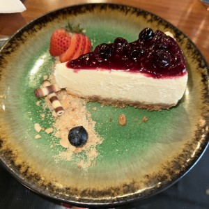 DESERTS - MAGURO CHEESECAKE