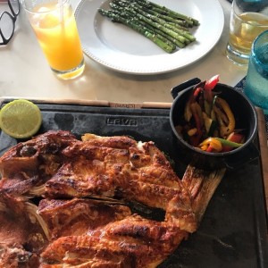 pescado a la brasa