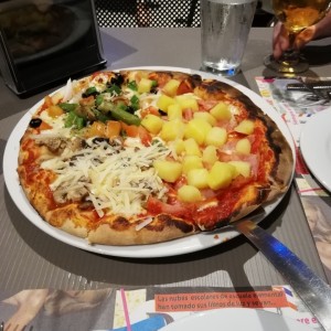 Pizza Hawaiana + vegetariana
