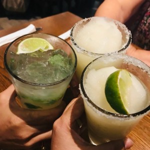 frozen margaritas y mohito