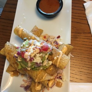 tacos de pollo con guacamole