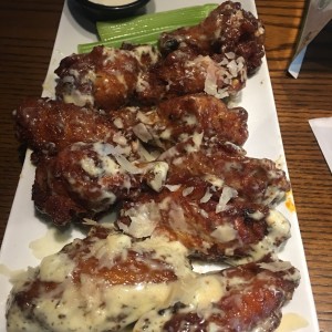 Wings with Parmesan Chesse 