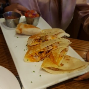 quesadillas 