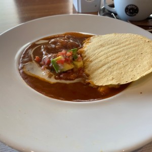 Sopa Mexicana con pollo