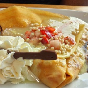 Crepe chocolate Blanco con fresa 