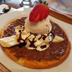 waffle de nutella y fresa