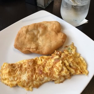 Omelette y hojaldra