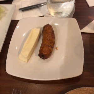Chorizo con queso blanco