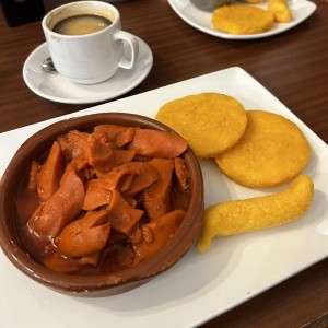 Desayuno - Salchichas Guisadas