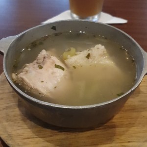 sancocho de gallina.